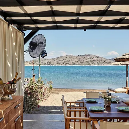 In * Elounda (Crete)
