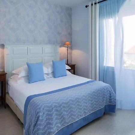Villa In